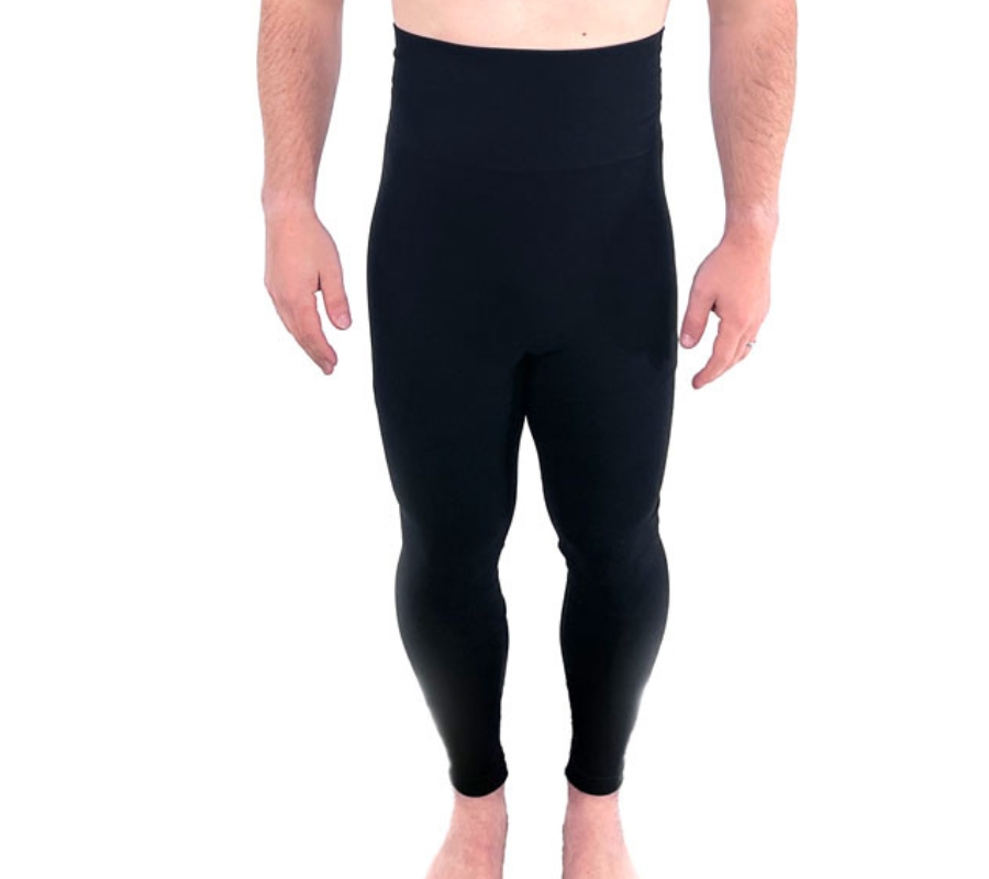 Myke leggings med lett støtte og ekstra høy midje som gir komfortabel støtte rundt stomiområdet.
